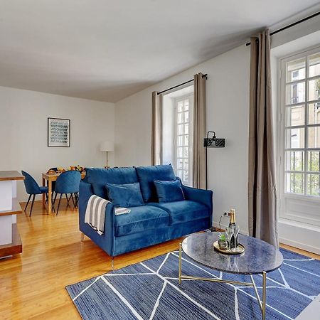 Champs-Elysees - 2Br With Balcony - Cityapartmentstay Париж Екстер'єр фото
