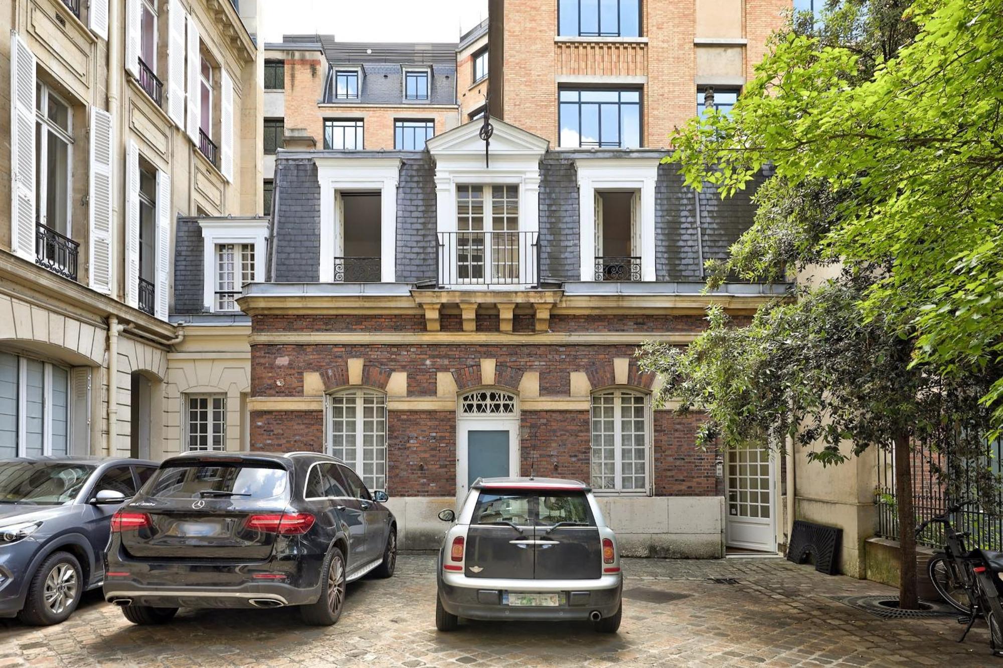 Champs-Elysees - 2Br With Balcony - Cityapartmentstay Париж Екстер'єр фото